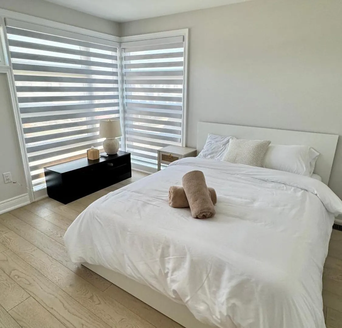 Luxury Cozy Home Niagara Falls Villa