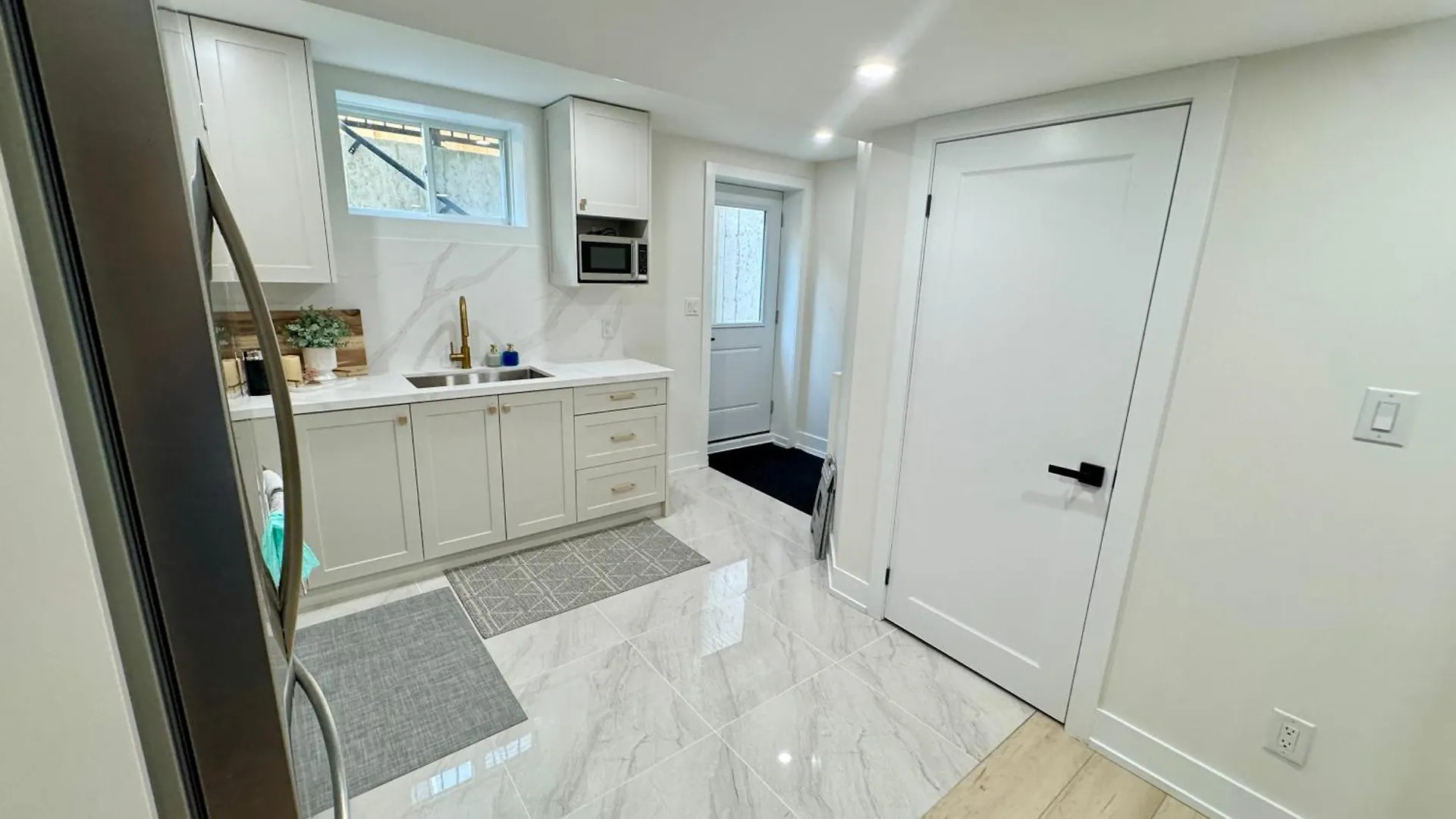 Luxury Cozy Home Niagara Falls